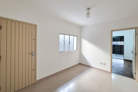 Casa à venda com 125m², 2 quartos e 2 vagasSala