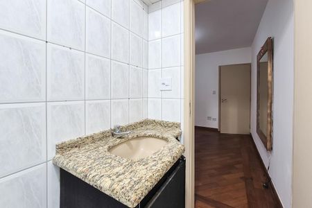 Casa à venda com 125m², 2 quartos e 2 vagasBanheiro da Suíte