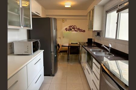 Apartamento à venda com 3 quartos, 185m² em Campo Grande, São Paulo