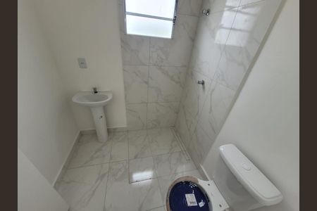 Casa para alugar com 2 quartos, 52m² em Jardim Pitoresco, Jacareí