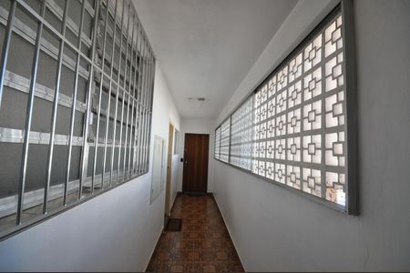 Apartamento para alugar com 65m², 2 quartos e 1 vagaHall de entrada