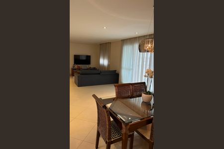 Apartamento para alugar com 3 quartos, 132m² em Jardim Zaira, Guarulhos