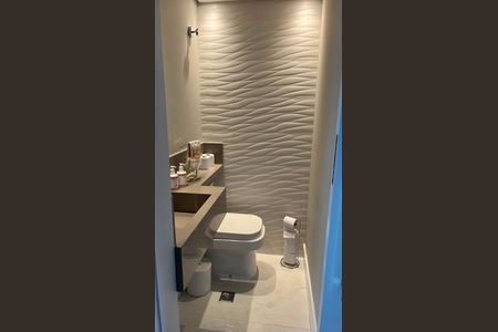 Banheiro de apartamento para alugar com 3 quartos, 132m² em Jardim Zaira, Guarulhos