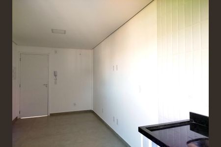 Studio para alugar com 29m², 1 quarto e sem vaga Studio para alugar com 29m², 1 quarto e sem vagaStudio - sala e cozinha