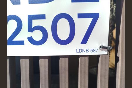 Studio para alugar com 29m², 1 quarto e sem vaga Studio para alugar com 29m², 1 quarto e sem vagaFachada - placa cod:LDNB-587