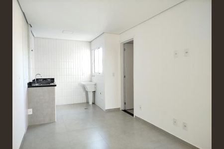 Studio para alugar com 29m², 1 quarto e sem vaga Studio para alugar com 29m², 1 quarto e sem vagaStudio - sala e cozinha
