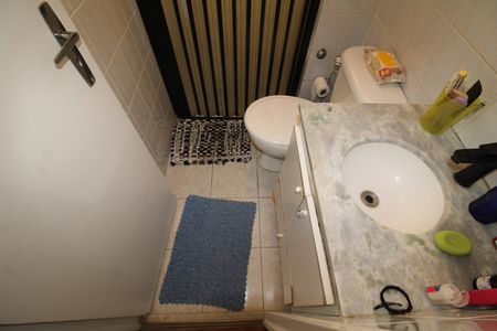 Apartamento à venda com 70m², 3 quartos e 1 vagaBanheiro 2