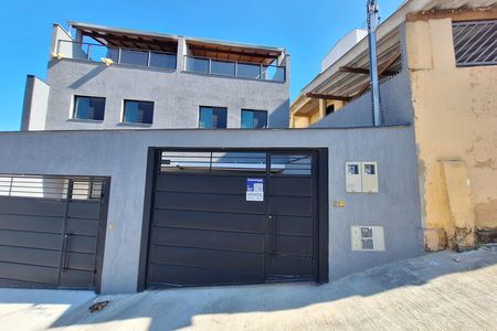 Fachada de casa à venda com 3 quartos, 130m² em Vila Alto de Santo Andre, Santo André