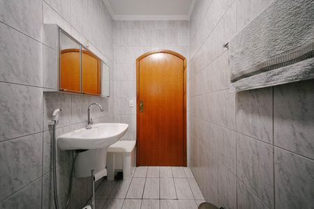 Casa à venda com 200m², 4 quartos e 1 vaga Casa à venda com 200m², 4 quartos e 1 vagaBanheiro da Suíte