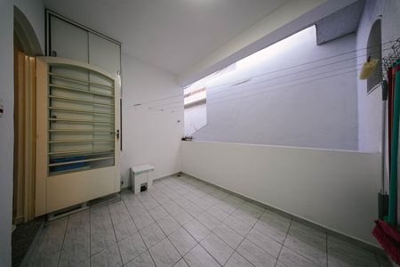 Casa à venda com 200m², 4 quartos e 1 vaga Casa à venda com 200m², 4 quartos e 1 vagaÁrea de Serviço