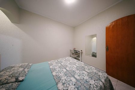 Casa à venda com 200m², 4 quartos e 1 vaga Casa à venda com 200m², 4 quartos e 1 vagaSuíte