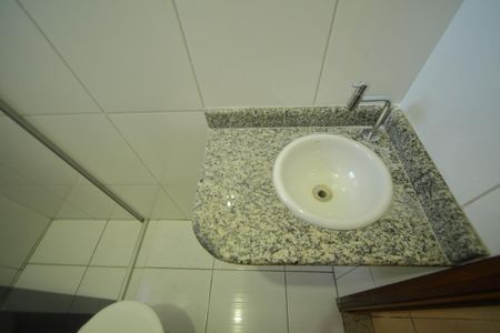 Apartamento para alugar com 86m², 2 quartos e 2 vagasBanheiro 