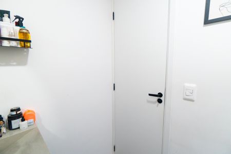 Banheiro de kitnet/studio à venda com 1 quarto, 28m² em Parque Jabaquara, São Paulo