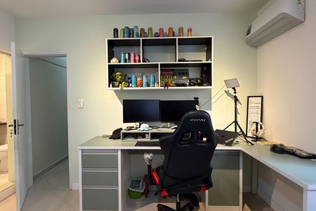 Apartamento para alugar com 150m², 3 quartos e 2 vagas Apartamento para alugar com 150m², 3 quartos e 2 vagasSuite 2