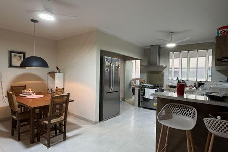 Apartamento para alugar com 150m², 3 quartos e 2 vagas Apartamento para alugar com 150m², 3 quartos e 2 vagasCozinha