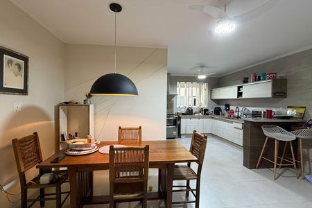 Apartamento para alugar com 150m², 3 quartos e 2 vagas Apartamento para alugar com 150m², 3 quartos e 2 vagasCozinha