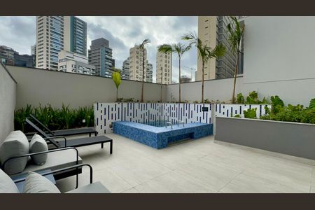 Studio para alugar com 28m², 1 quarto e sem vaga Studio para alugar com 28m², 1 quarto e sem vagaHidromassagem