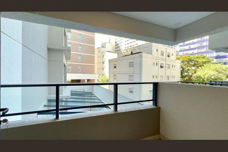 Studio para alugar com 28m², 1 quarto e sem vaga Studio para alugar com 28m², 1 quarto e sem vagaVaranda