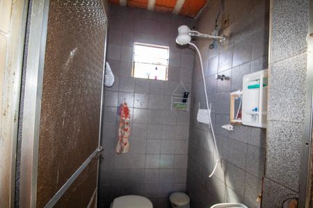 Casa à venda com 345m², 4 quartos e 7 vagas Casa à venda com 345m², 4 quartos e 7 vagasBanheiro Social