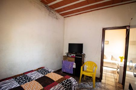Casa à venda com 345m², 4 quartos e 7 vagas Casa à venda com 345m², 4 quartos e 7 vagasQuarto 01