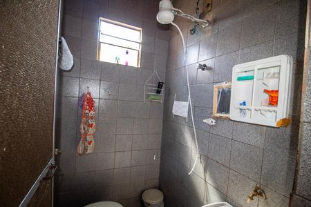 Banheiro Social de casa à venda com 4 quartos, 345m² em Carlos Prates, Belo Horizonte