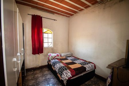 Quarto 01 de casa à venda com 4 quartos, 345m² em Carlos Prates, Belo Horizonte