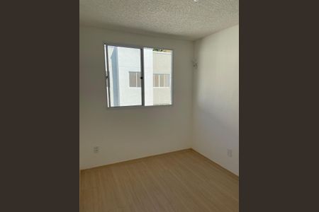 Quarto de apartamento para alugar com 2 quartos, 42m² em Jardim Alvorada, Nova Iguaçu