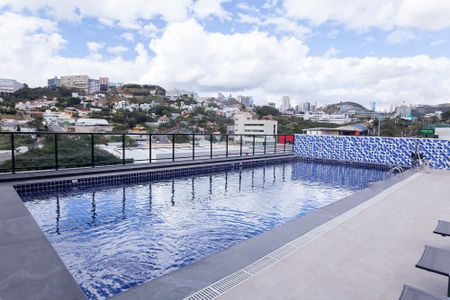 Apartamento para alugar com 68m², 2 quartos e 1 vaga Apartamento para alugar com 68m², 2 quartos e 1 vagaÁrea comum - Piscina