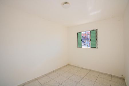 Quarto de casa para alugar com 1 quarto, 80m² em Vila Guaraciaba, Santo André