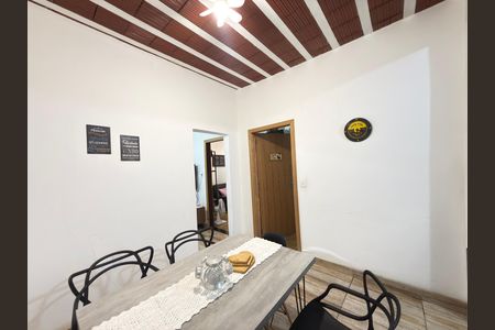 Copa de casa para alugar com 3 quartos, 65m² em Bela Vista, Contagem