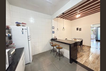 Casa para alugar com 65m², 3 quartos e 1 vaga Casa para alugar com 65m², 3 quartos e 1 vagaCozinha e Área de Serviço