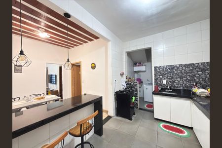 Casa para alugar com 65m², 3 quartos e 1 vaga Casa para alugar com 65m², 3 quartos e 1 vagaCozinha e Área de Serviço