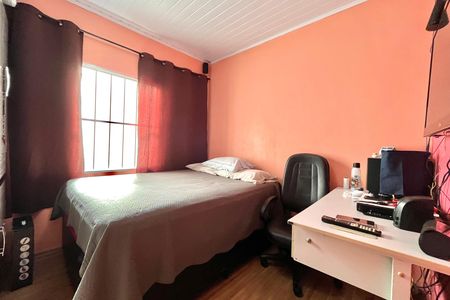 Casa à venda com 250m², 5 quartos e 2 vagas Casa à venda com 250m², 5 quartos e 2 vagasQuarto 2 Casa 2