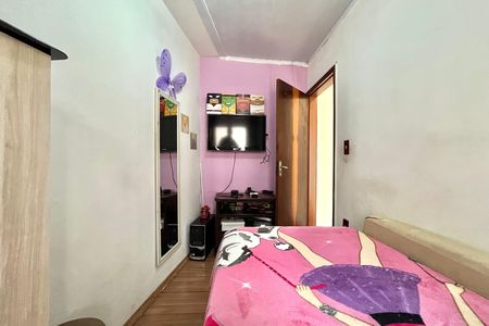 Casa à venda com 250m², 5 quartos e 2 vagas Casa à venda com 250m², 5 quartos e 2 vagasQuarto 3 Casa 2