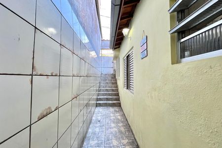 Casa à venda com 250m², 5 quartos e 2 vagas Casa à venda com 250m², 5 quartos e 2 vagasÁrea externa Casa 1