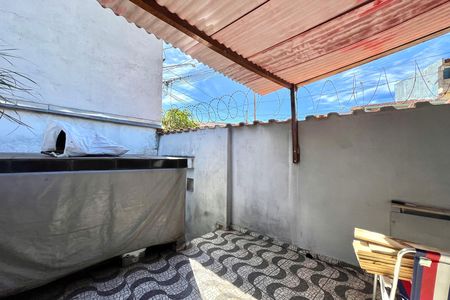 Casa à venda com 250m², 5 quartos e 2 vagas Casa à venda com 250m², 5 quartos e 2 vagasÁrea externa Casa 1