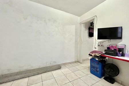 Casa à venda com 250m², 5 quartos e 2 vagas Casa à venda com 250m², 5 quartos e 2 vagasQuarto 2 Casa 1