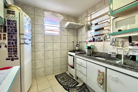 Casa à venda com 250m², 5 quartos e 2 vagas Casa à venda com 250m², 5 quartos e 2 vagasCozinha Casa 1