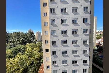 Vista de apartamento à venda com 2 quartos, 33m² em Jardim Celeste, São Paulo
