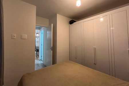 Quarto 1 de apartamento para alugar com 2 quartos, 40m² em Vila Água Funda, São Paulo
