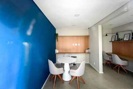Apartamento para alugar com 40m², 2 quartos e 1 vaga Apartamento para alugar com 40m², 2 quartos e 1 vagaCoworking