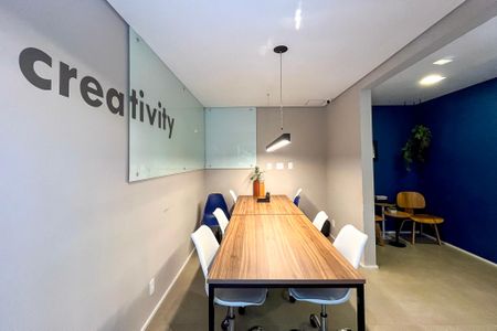 Apartamento para alugar com 40m², 2 quartos e 1 vaga Apartamento para alugar com 40m², 2 quartos e 1 vagaSala de Reuniao