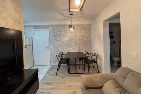 Apartamento para alugar com 40m², 2 quartos e 1 vaga Apartamento para alugar com 40m², 2 quartos e 1 vagaSala