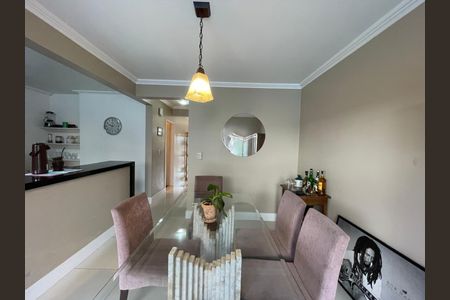 Casa para alugar com 240m², 3 quartos e 1 vaga