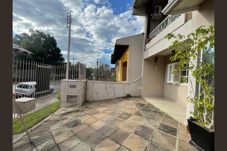 Casa para alugar com 240m², 3 quartos e 1 vaga