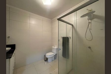 Casa para alugar com 240m², 3 quartos e 1 vaga