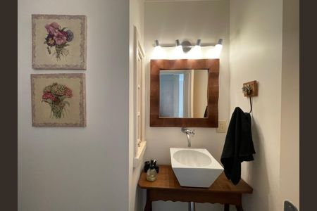 Casa para alugar com 240m², 3 quartos e 1 vaga