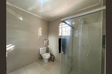 Casa para alugar com 240m², 3 quartos e 1 vaga