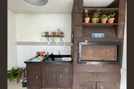 Casa para alugar com 240m², 3 quartos e 1 vaga