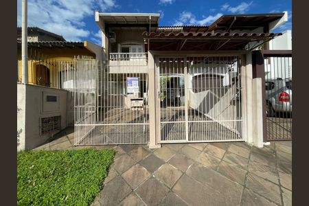 Casa para alugar com 240m², 3 quartos e 1 vaga Casa para alugar com 240m², 3 quartos e 1 vagaPlaca instalada em 18/07/2026 com o código SUPD-353